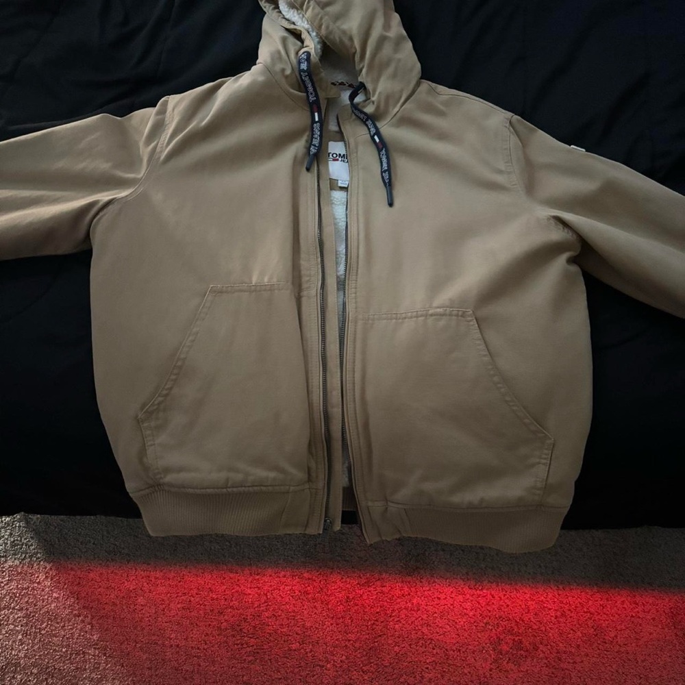 tommy hilfiger jacket never worn